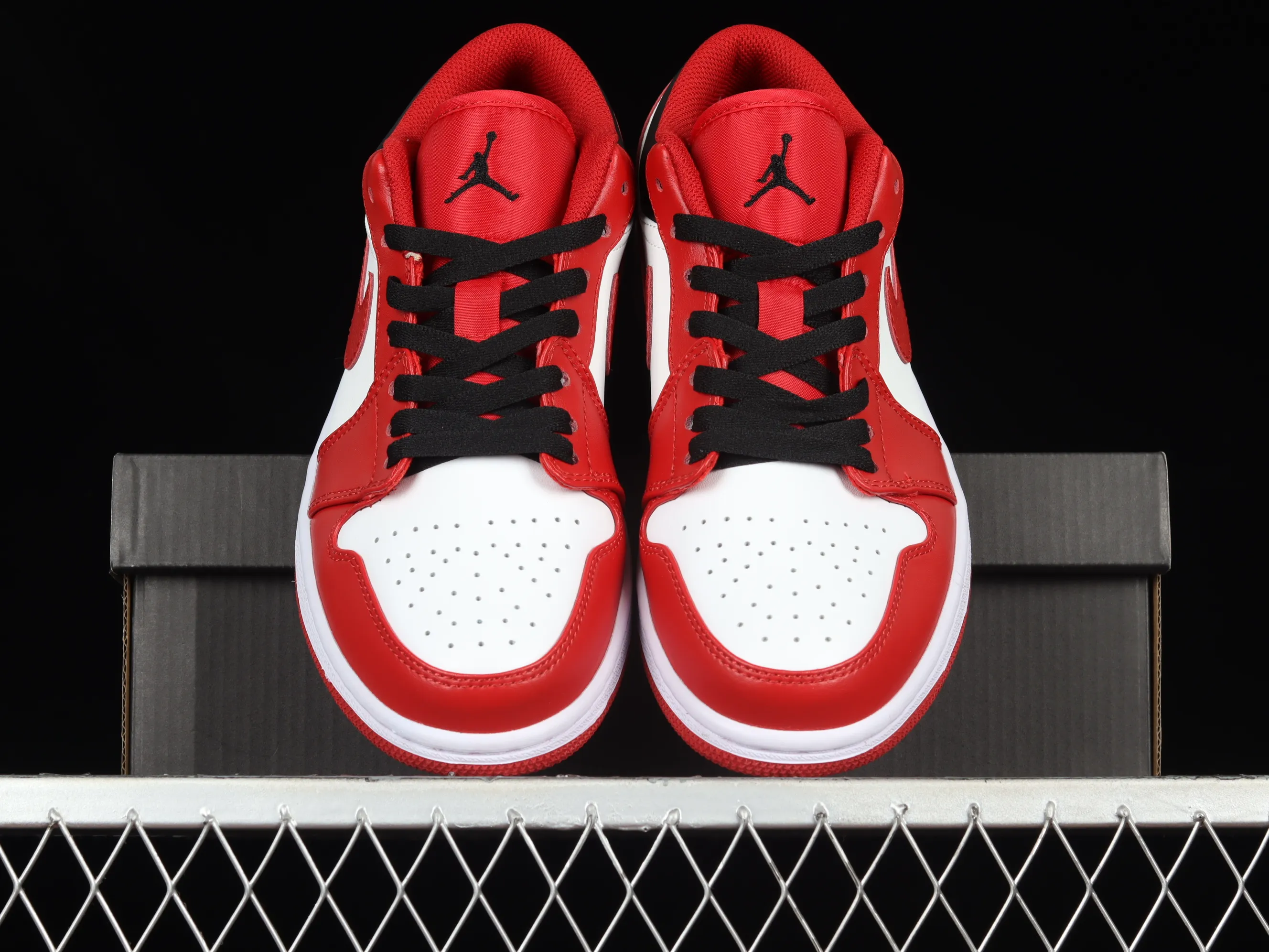 All categories Air Jordan Jordan series basketball shoes Air Jordan 1 Low Z version Air Jordan 1 Low AJ1 Joe 1 red, white and black Sports culture basketball shoes 553558-163